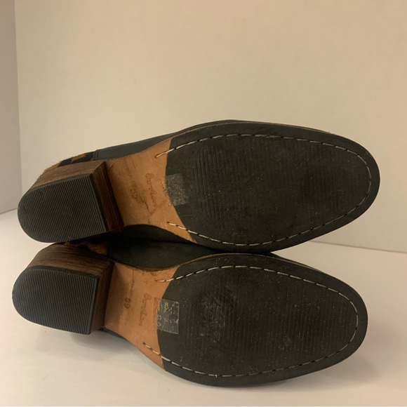 Boden Genuine Leather Wood Block Stacked Heel Calf-Hair Ankle Booties Size 39 - Picture 11 of 16